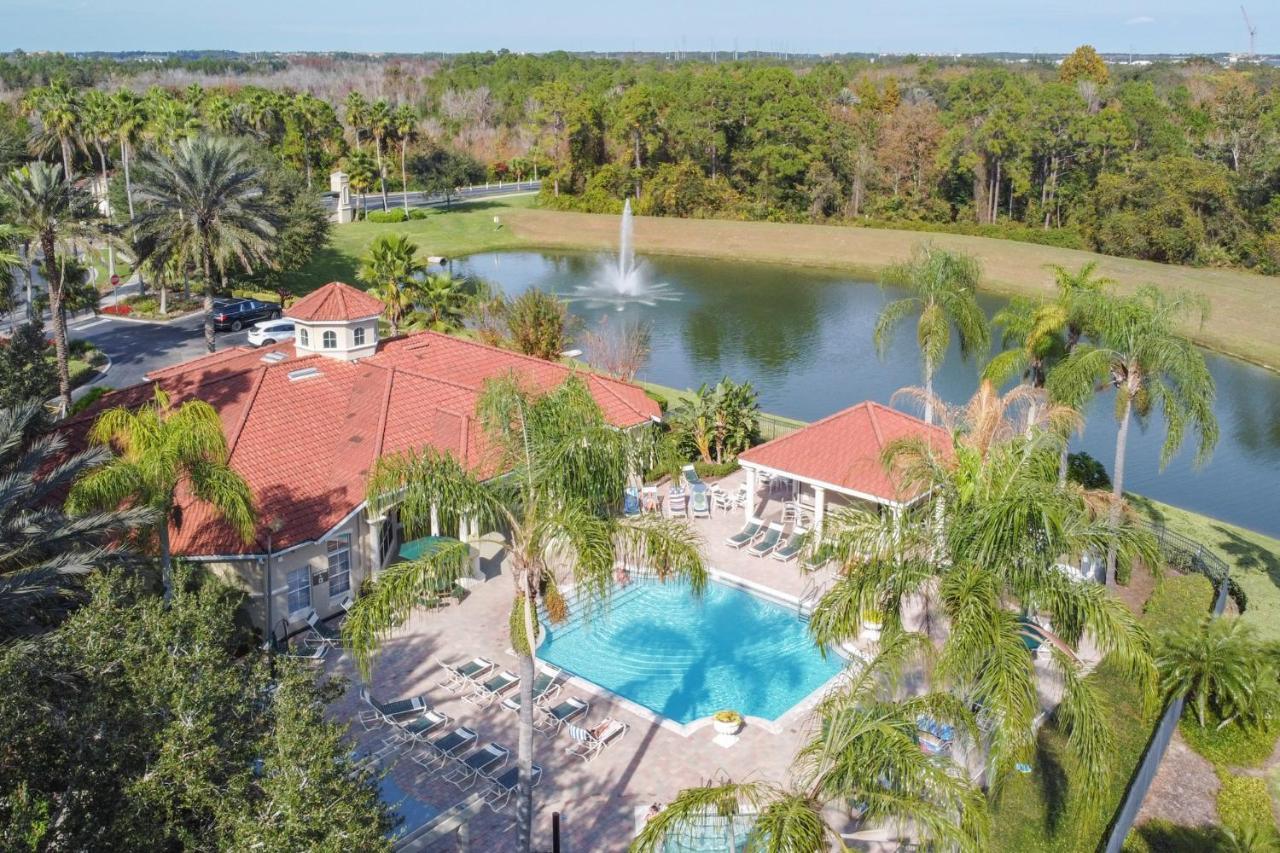 Palm Key 7 Bed On Emerald Island *