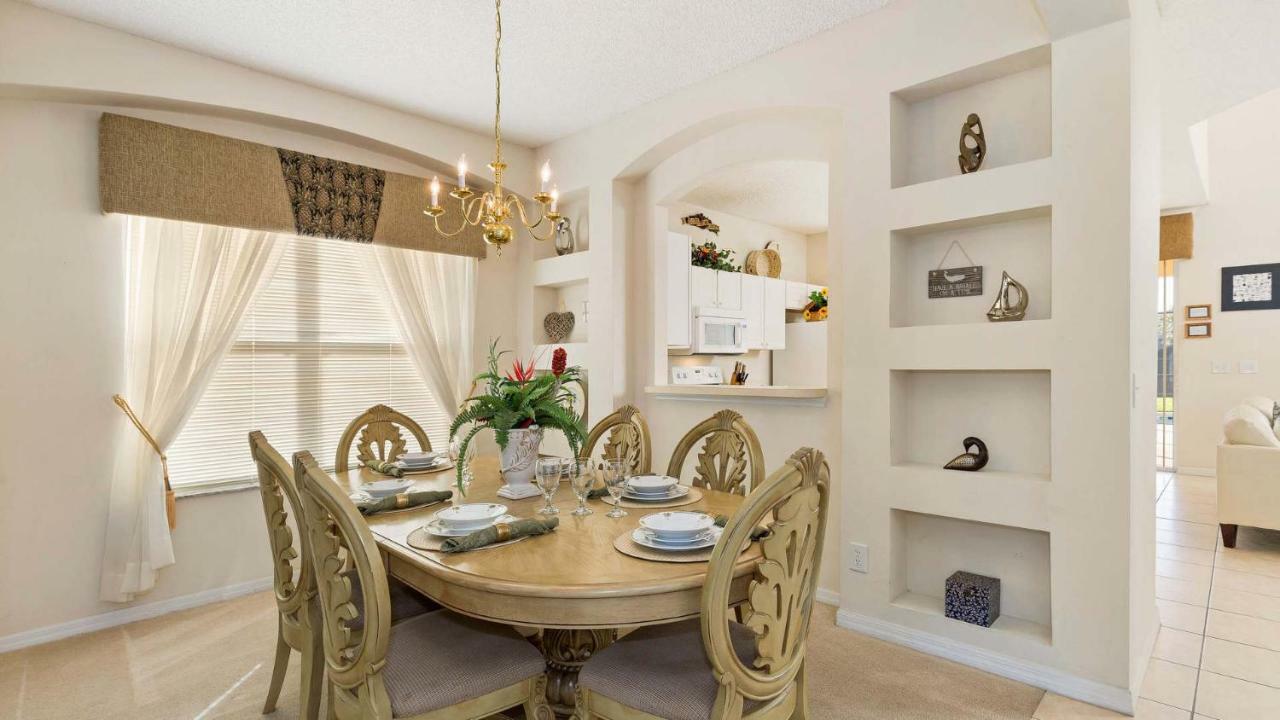 Palm Key 7 Bed On Emerald Island *