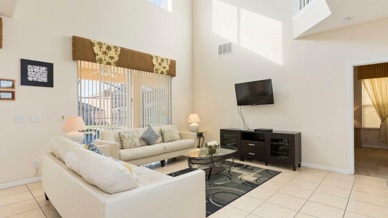 Palm Key 7 Bed On Emerald Island *